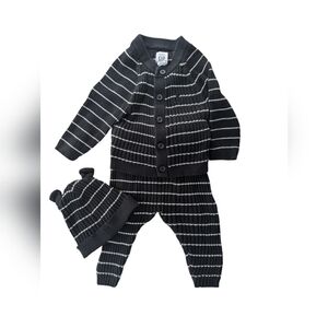 GAP Baby First Favorites Sweater Outfit Set